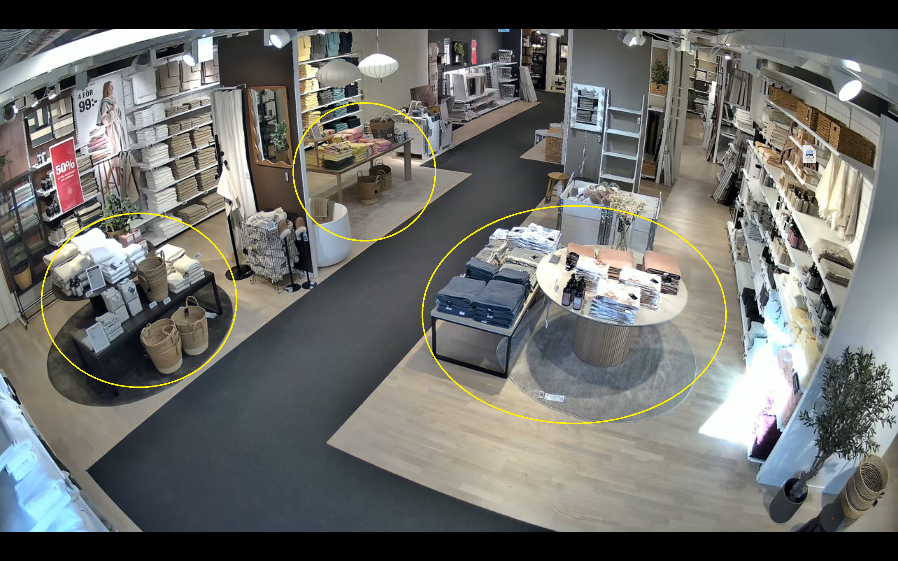 Mjuka gränser – Låga bord som friktionsfri exponering